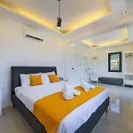 Villa Arici Evi Delux Luxury With Indoor And Outdoor Pool Fethiye