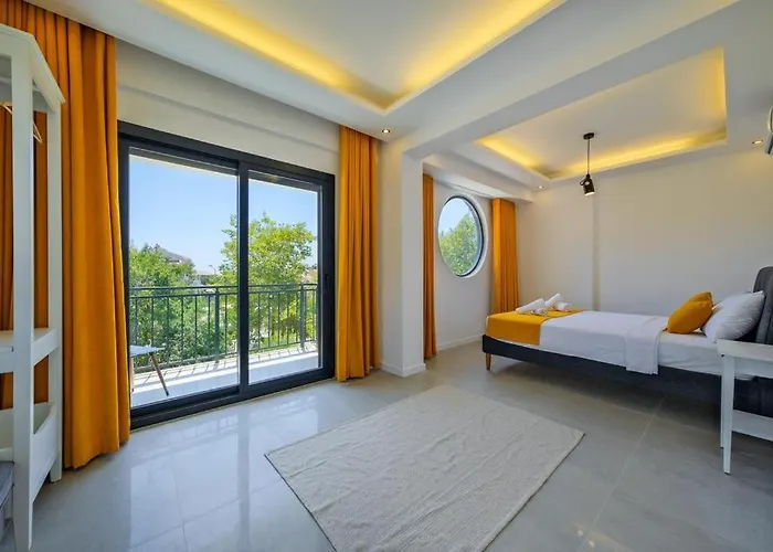 Arici Evi Delux Luxury With Indoor And Outdoor Pool Villa *